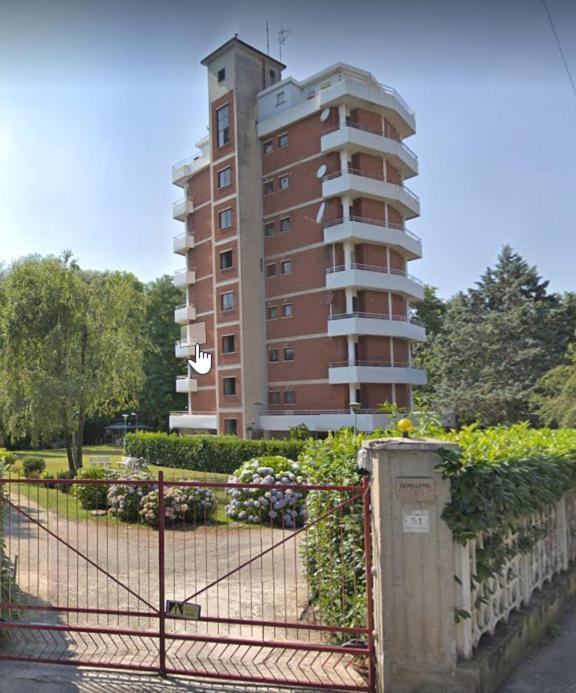 Lake Maggiore 2 Minutes Apartment Dormelletto Zewnętrze zdjęcie